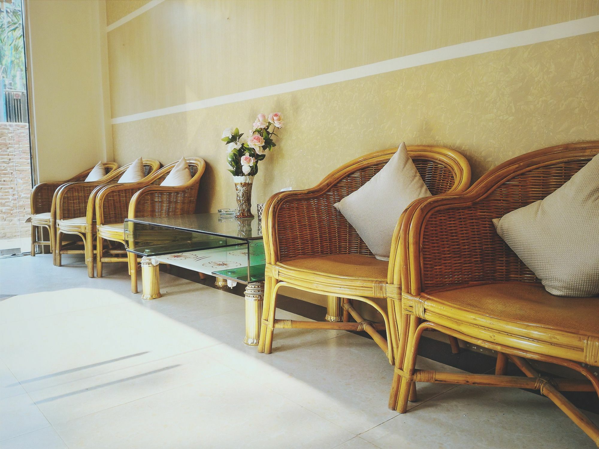 Six Stars Guest House Nyaung-U Eksteriør bilde